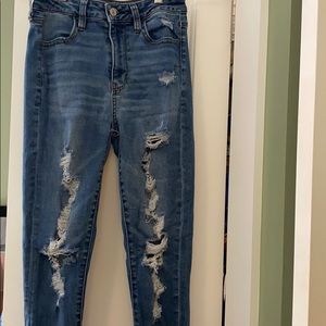 American Eagle Shredded Jeans